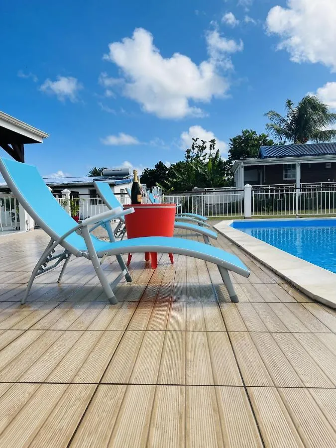 Bungalows Dziles Hotel Le Moule Guadeloupe